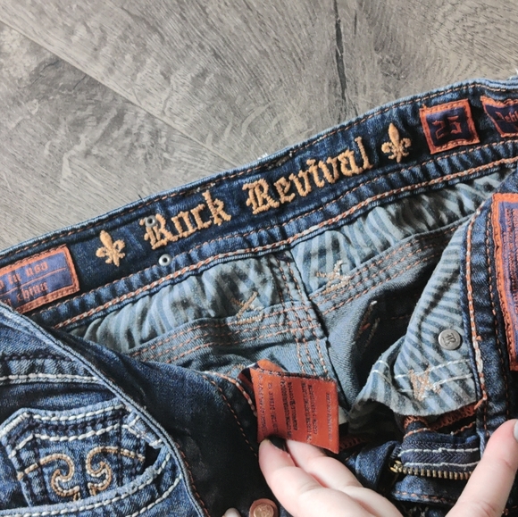 Rock Revival Jeans - Picture 3 of 5
